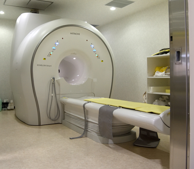 超伝導型MRIを導入しております
